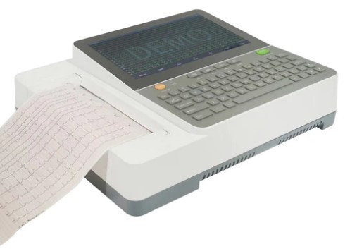 EKG Elektrokardiograph E18